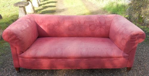 Edwardian Upholstered Chesterfield Settee