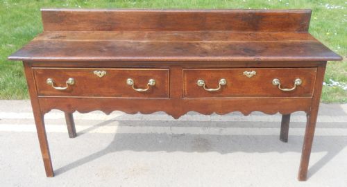 GEORGIAN OAK DRESSER BASE - ADDITIONAL PHOTO 2