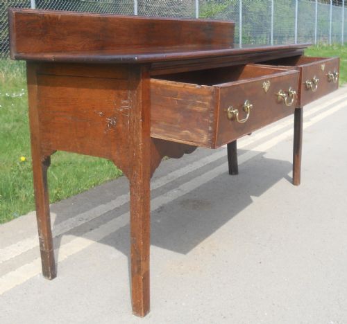 GEORGIAN OAK DRESSER BASE - ADDITIONAL PHOTO 8