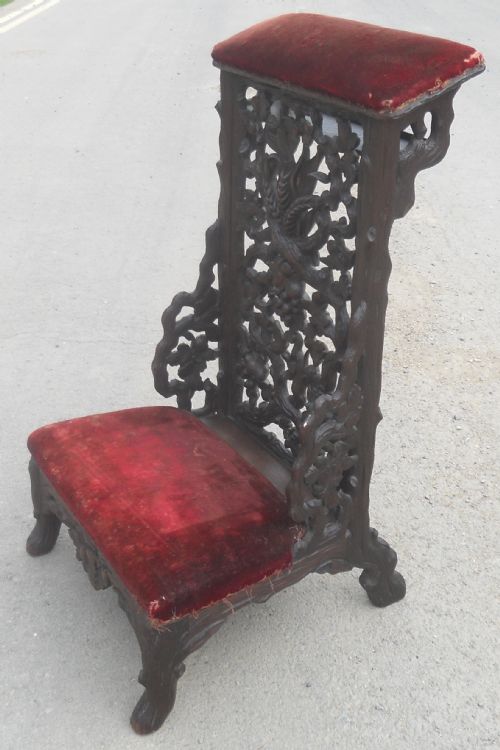 BLACK FORREST CARVED OAK PRAYER CHAIR - ADDITIONAL PHOTO 1