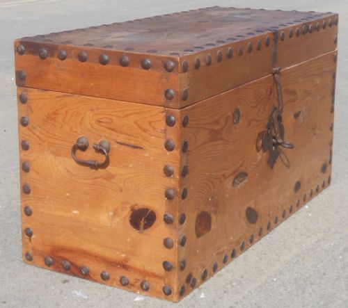 VICTORIAN PINE BLANKET BOX - ADDITIONAL PHOTO 1
