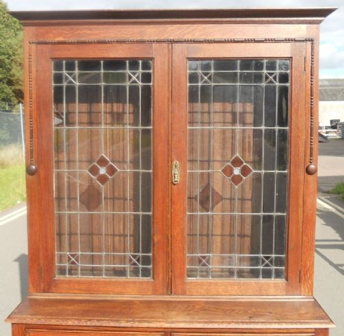 EDWARDIAN HEAVY OAK CABINET BOOKCASE - ADDITIONAL PHOTO 4