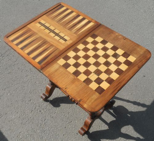 VICTORIAN WALNUT FOLDOVER GAMES TABLE - ADDITIONAL PHOTO 2