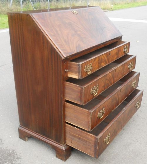 GEORGIAN MAHOGANY WRITING BUREAU - ADDITIONAL PHOTO 11