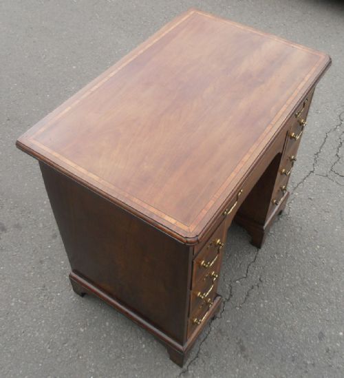 GEORGIAN SMALL INLAID MAHOGANY WRITING DESK - ADDITIONAL PHOTO 4