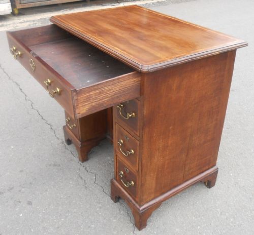 GEORGIAN SMALL INLAID MAHOGANY WRITING DESK - ADDITIONAL PHOTO 6