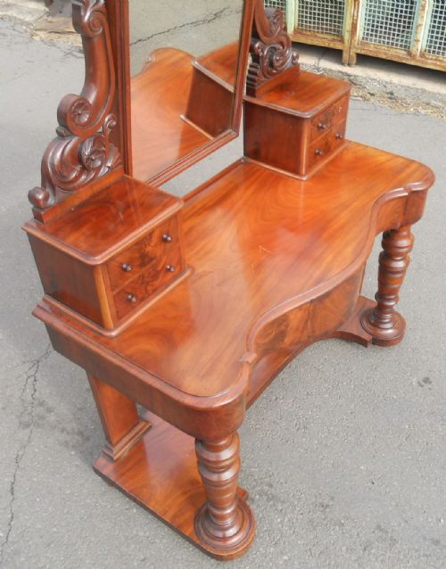 VICTORIAN MAHOGANY DUCHESS DRESSING TABLE - ADDITIONAL PHOTO 6