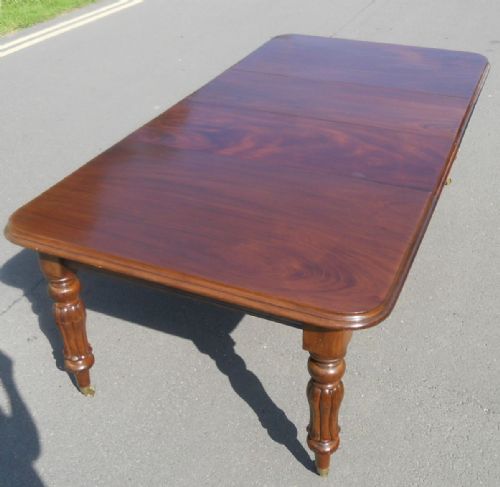 Victorian Mahogany Extending Dining Table to Seat Ten