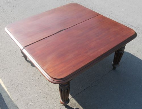WILLIAM IV LARGE MAHOGANY EXTENDING DINING TABLE UNRESTORED - ADDITIONAL PHOTO 10