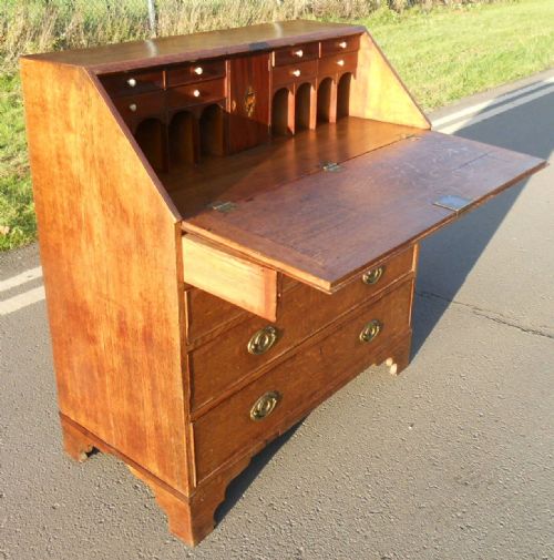 GEORGIAN OAK WRITING BUREAU - ADDITIONAL PHOTO 6