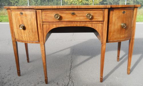 GEORGIAN LARGE MAHOGANY SIDEBOARD - ADDITIONAL PHOTO 2