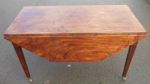 GEORGIAN MAHOGANY DROPLEAF PEMBROKE DINING TABLE - ADDITIONAL PHOTO 3