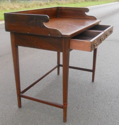 GEORGIAN MAHOGANY WRITING TABLE - ADDITIONAL PHOTO 10