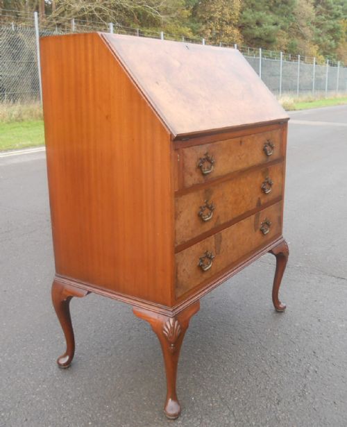 WALNUT WRITING BUREAU BY WARING GILLOW - ADDITIONAL PHOTO 1