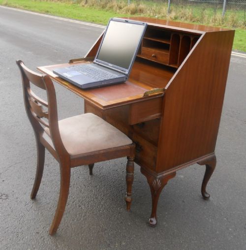 WALNUT WRITING BUREAU BY WARING GILLOW - ADDITIONAL PHOTO 9