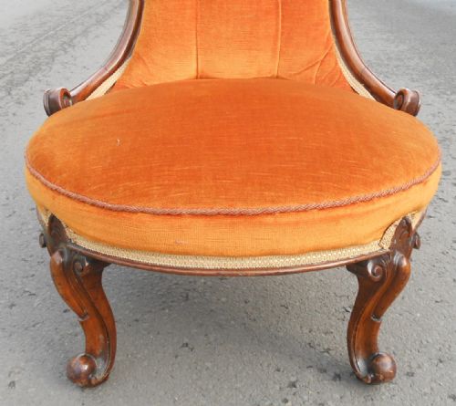 VICTORIAN WALNUT FRAMED NURSING CHAIR - ADDITIONAL PHOTO 2