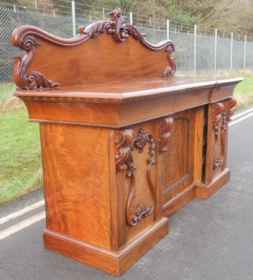 VICTORIAN MAHOGANY SIDEBOARD - ADDITIONAL PHOTO 1