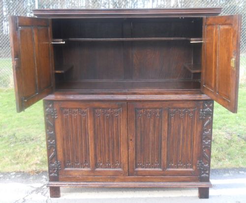 LARGE OAK STORAGE CUPBOARD - ADDITIONAL PHOTO 5