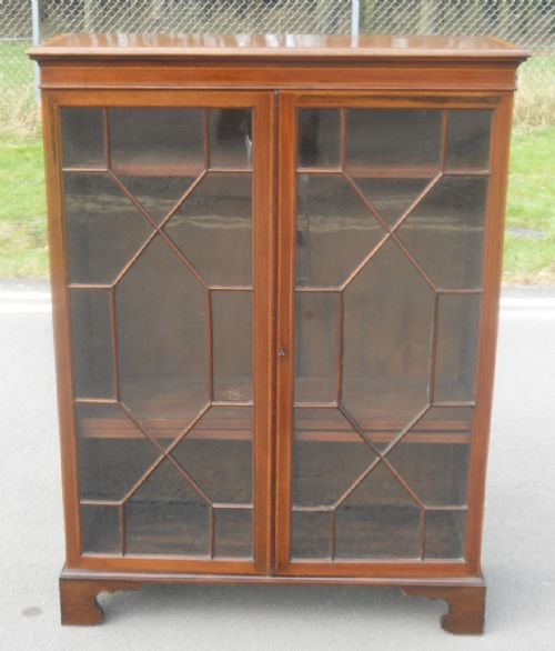 Edwardian Inlaid Mahogany Standing Bookcase