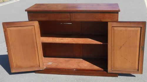 REGENCY MAHOGANY TWO DOOR CUPBOARD - ADDITIONAL PHOTO 11