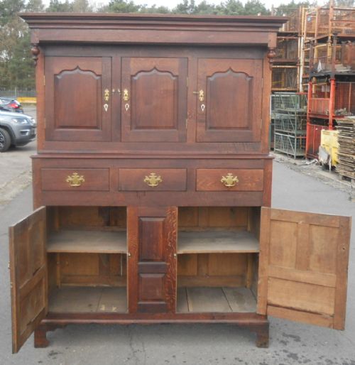 GEORGIAN OAK COURT CUPBOARD - ADDITIONAL PHOTO 12