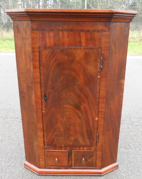 Georgian Small Mahogany Hanging Corner Cupboard