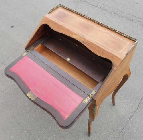 VICTORIAN WALNUT LADIES WRITING BUREAU - ADDITIONAL PHOTO 11