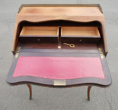 VICTORIAN WALNUT LADIES WRITING BUREAU - ADDITIONAL PHOTO 12