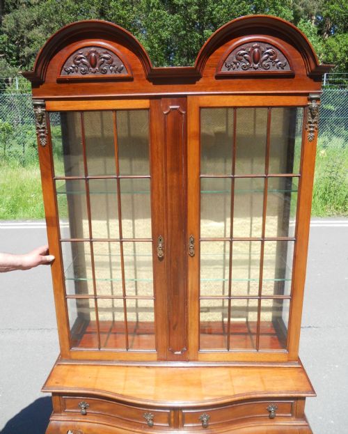 EDWARDIAN MAHOGANY CHINA DISPLAY CABINET - ADDITIONAL PHOTO 7