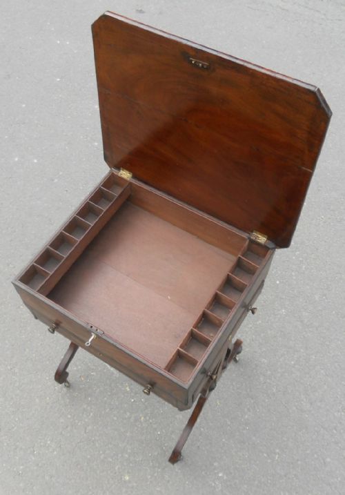 REGENCY MAHOGANY LADIES WORKTABLE - ADDITIONAL PHOTO 6