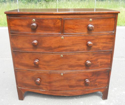 Georgian Mahogany Bowfront Chest of Drawers