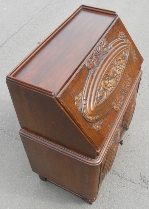 CARVED OAK WRITING BUREAU WITH MOVING INTERIOR - ADDITIONAL PHOTO 5