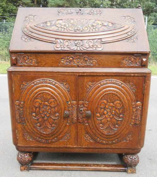 CARVED OAK WRITING BUREAU WITH MOVING INTERIOR - ADDITIONAL PHOTO 11