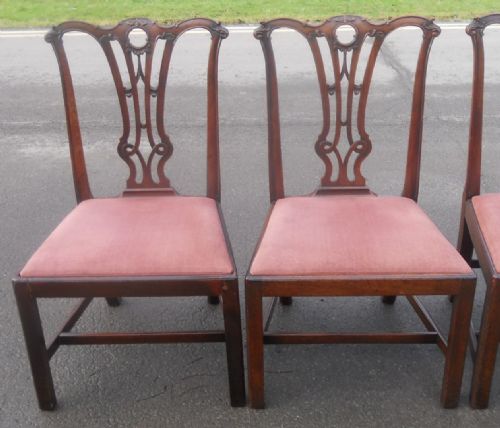 SET OF FOUR GEORGIAN STYLE MAHOGANY DINING CHAIRS - ADDITIONAL PHOTO 2