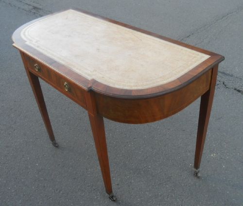 GEORGIAN MAHOGANY LEATHER TOP WRITING TABLE - ADDITIONAL PHOTO 5