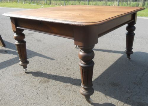 VICTORIAN MAHOGANY EXTENDING DINING TABLE TO SEAT TWELVE - ADDITIONAL PHOTO 7