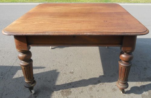 VICTORIAN MAHOGANY EXTENDING DINING TABLE TO SEAT TWELVE - ADDITIONAL PHOTO 8