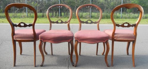 SET OF FOUR VICTORIAN WALNUT DINING CHAIRS - ADDITIONAL PHOTO 7