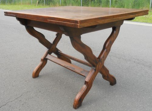 Oak Extending Dining Table by Waring & Gillow
