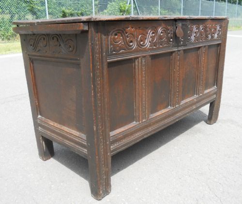 ANTIQUE OAK BLANKET CHEST - ADDITIONAL PHOTO 2