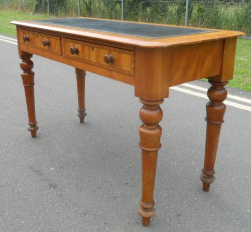 VICTORIAN BLOND MAHOGANY WRITING TABLE - ADDITIONAL PHOTO 4