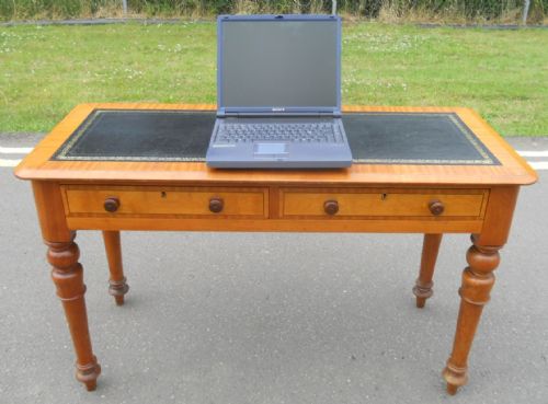 VICTORIAN BLOND MAHOGANY WRITING TABLE - ADDITIONAL PHOTO 7