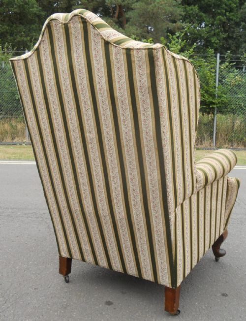 GEORGIAN STYLE WING ARMCHAIR FOR REUPHOLSTERY - ADDITIONAL PHOTO 4