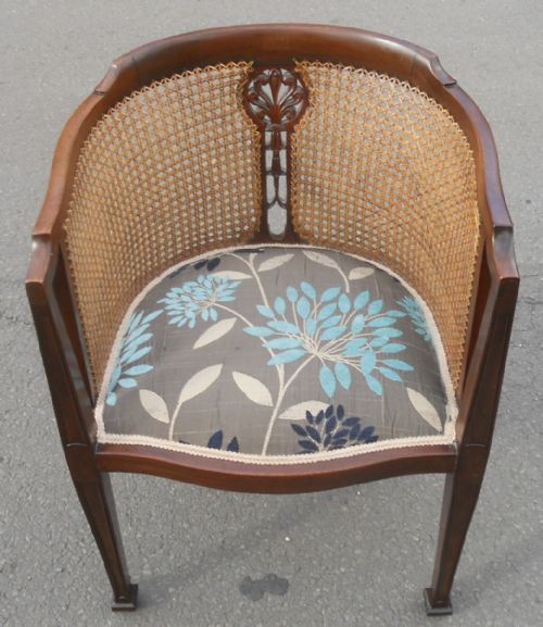 Edwardian Mahogany Salon Tub Armchair