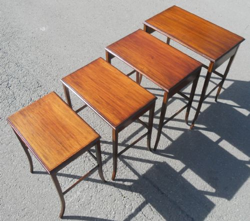EDWARDIAN MAHOGANY NEST OF FOUR COFFEE TABLES - ADDITIONAL PHOTO 5