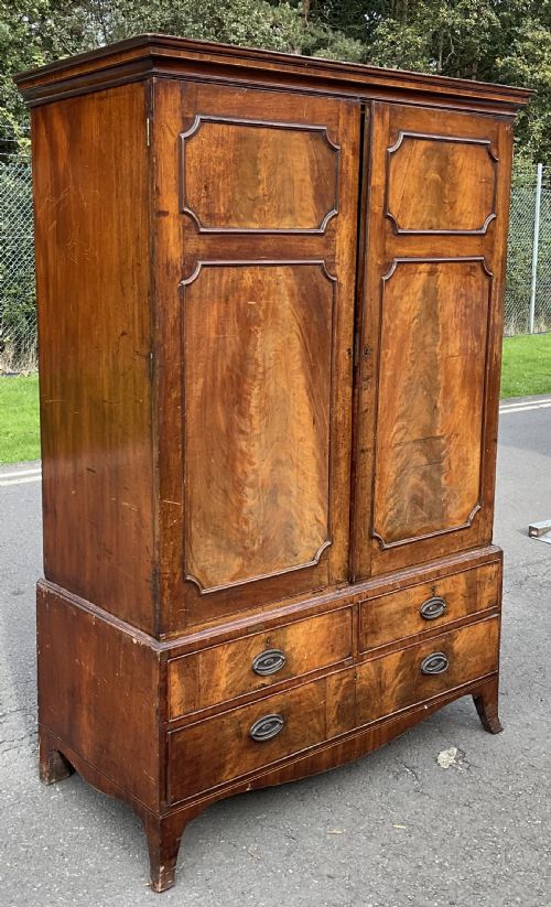 GEORGIAN MAHOGANY LINEN PRESS - ADDITIONAL PHOTO 3