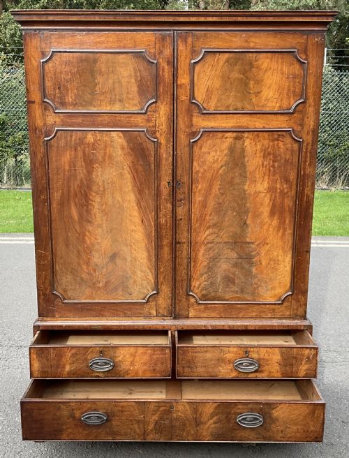 GEORGIAN MAHOGANY LINEN PRESS - ADDITIONAL PHOTO 8