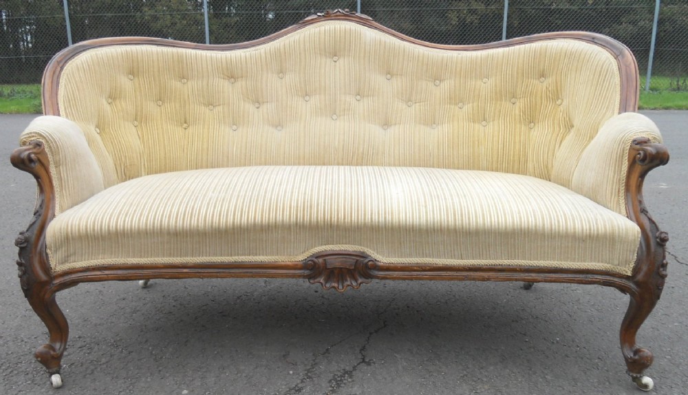 Victorian Walnut Framed Upholstered Settee