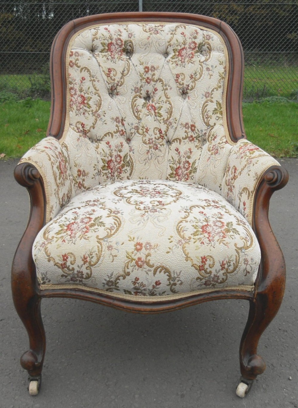 Victorian Mahogany Spoonback Fireside Armchair