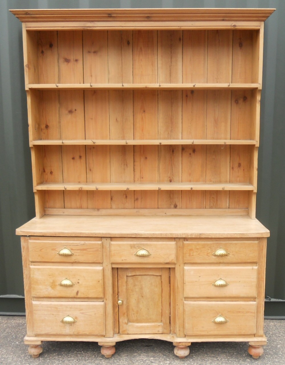 Victorian Pine Dresser